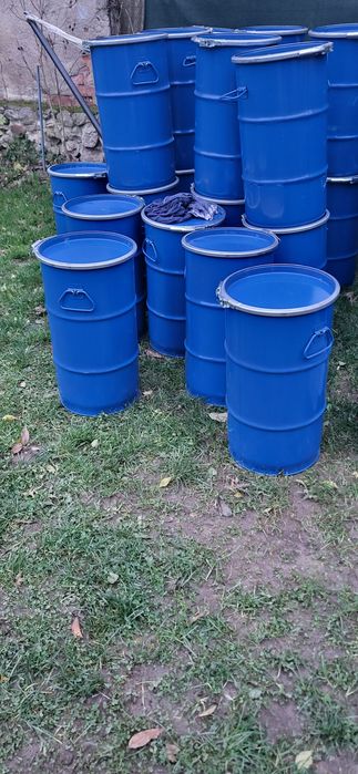 Vând butoi metal 20 litri NOU