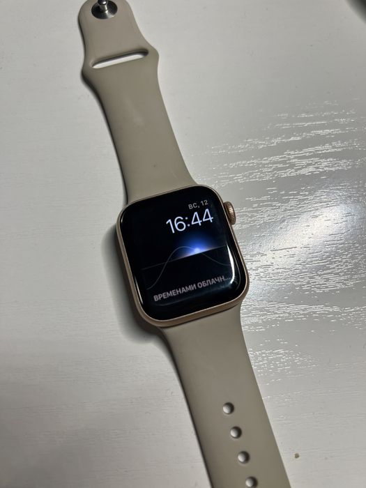 Apple Watch SE 40mm