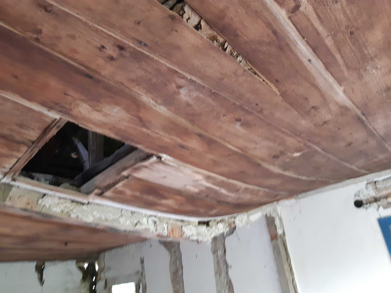 Продава се Къща в с. Първомайци, Област Велико Търново - 105 кв.м за 67 €/кв.м - Снимка #3