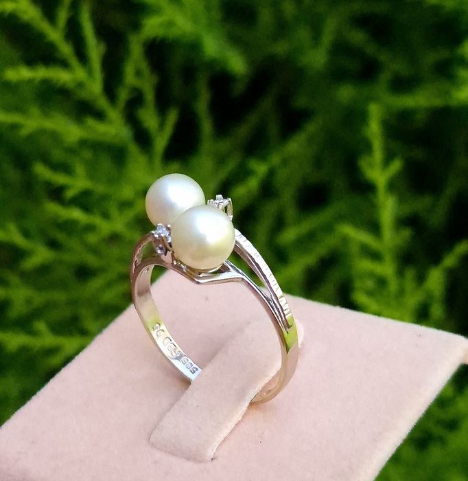 Inel din aur de 14K cu diamante naturale si perle Akoya