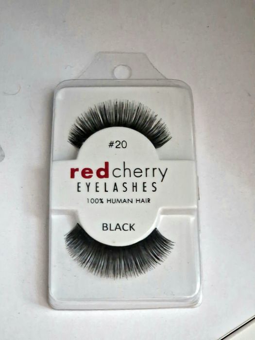 Stoc limitat+alte promoții !Gene false,tip bandă la cel mai mic pret