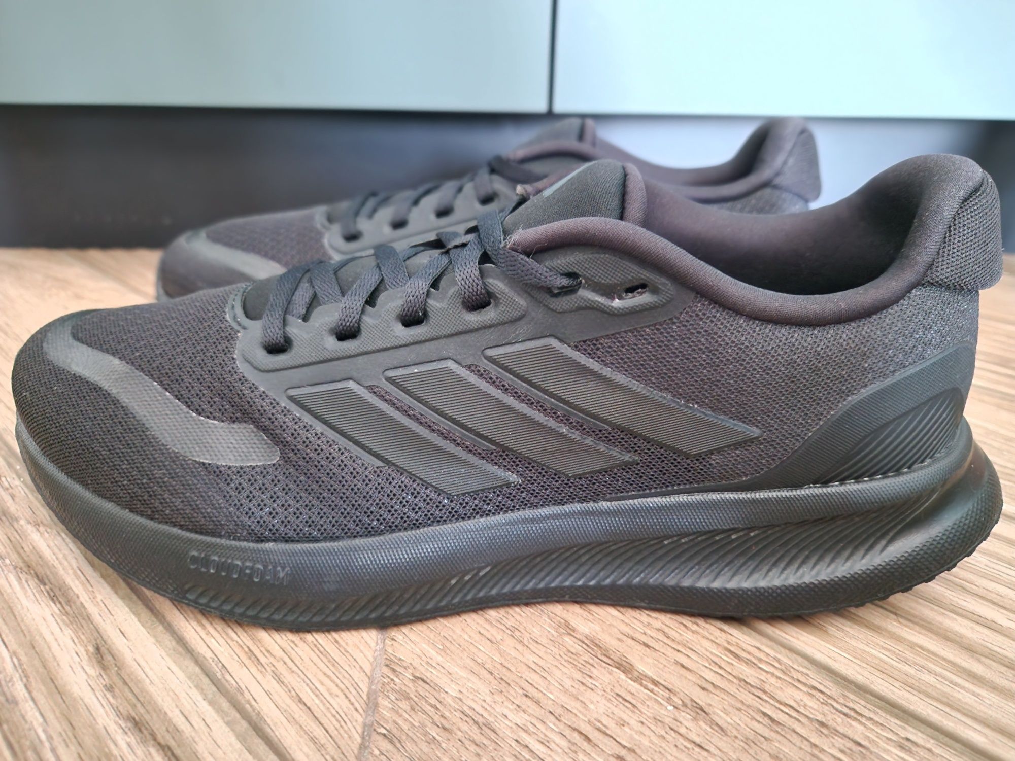 Оригинални мъжки маратонки ADIDAS