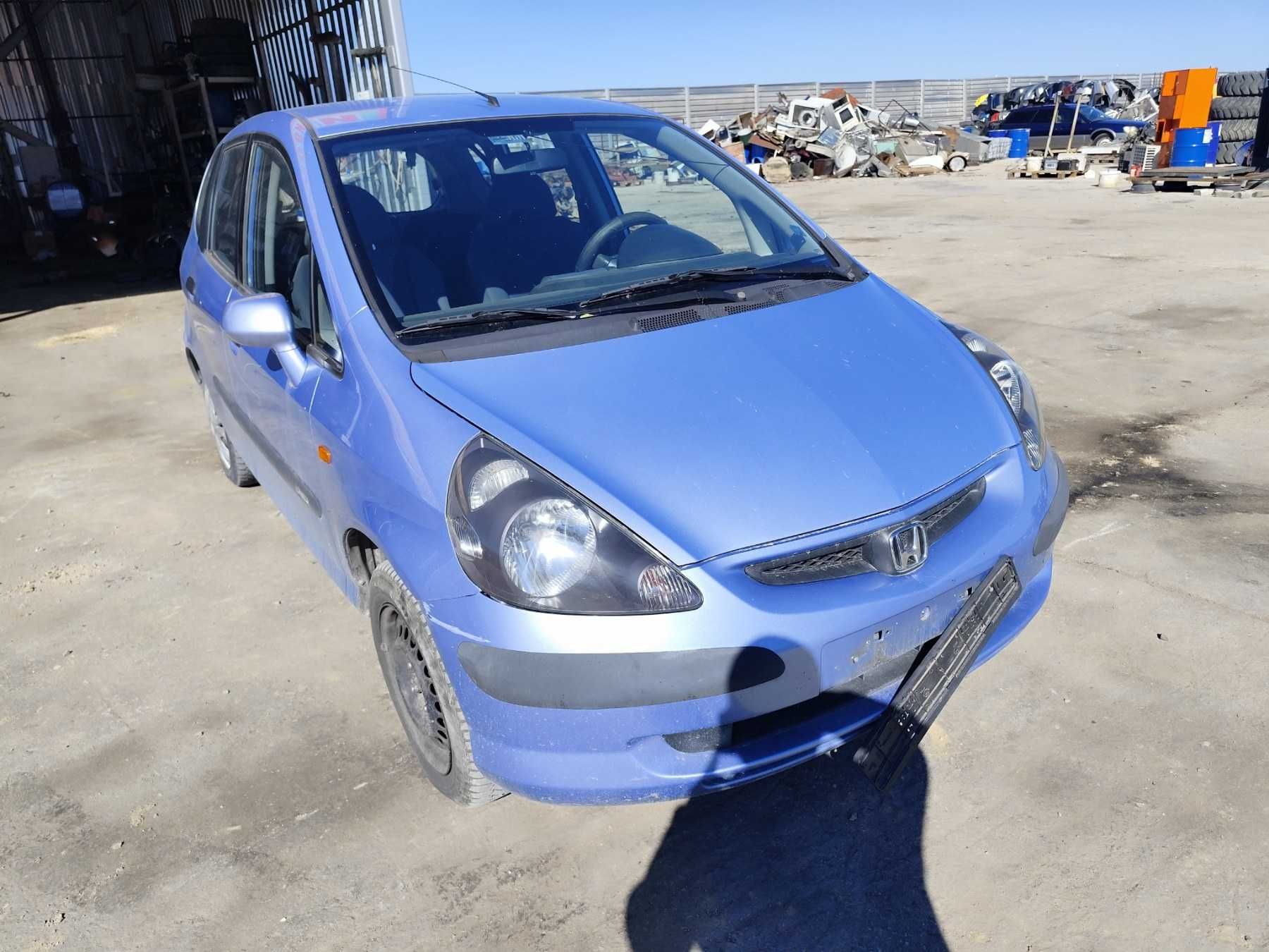 Honda Jazz 1.3 - 83к.с - 2003г. на части