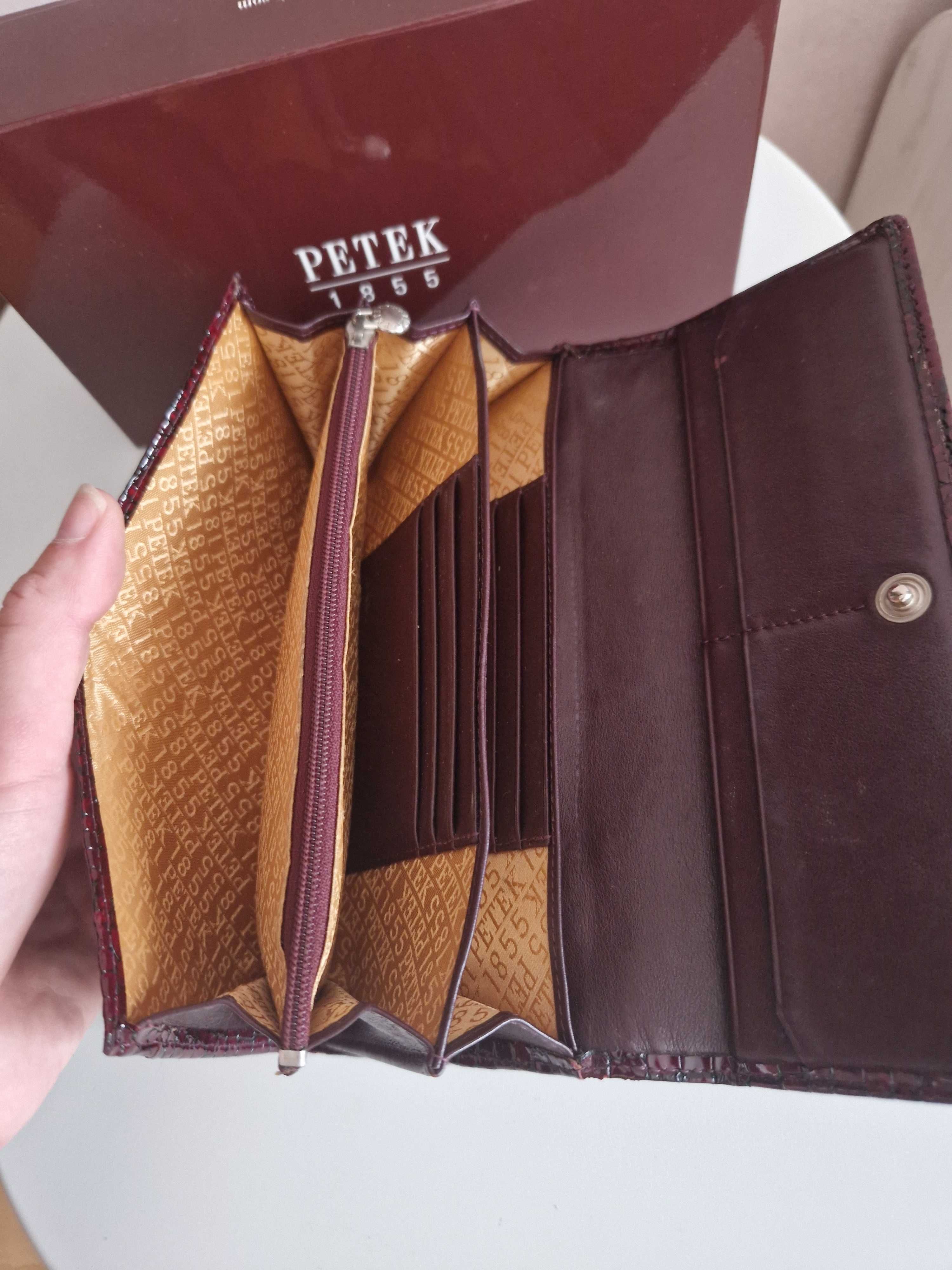 Дамски портфейл Petek