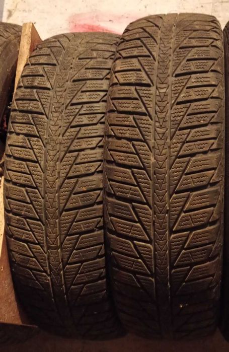 2 anvelope, cauciucuri iarna M+S Viking r 15/175/65