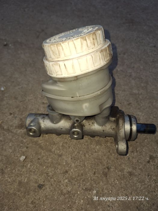 Спирачна помпа за Мицубиши Л200