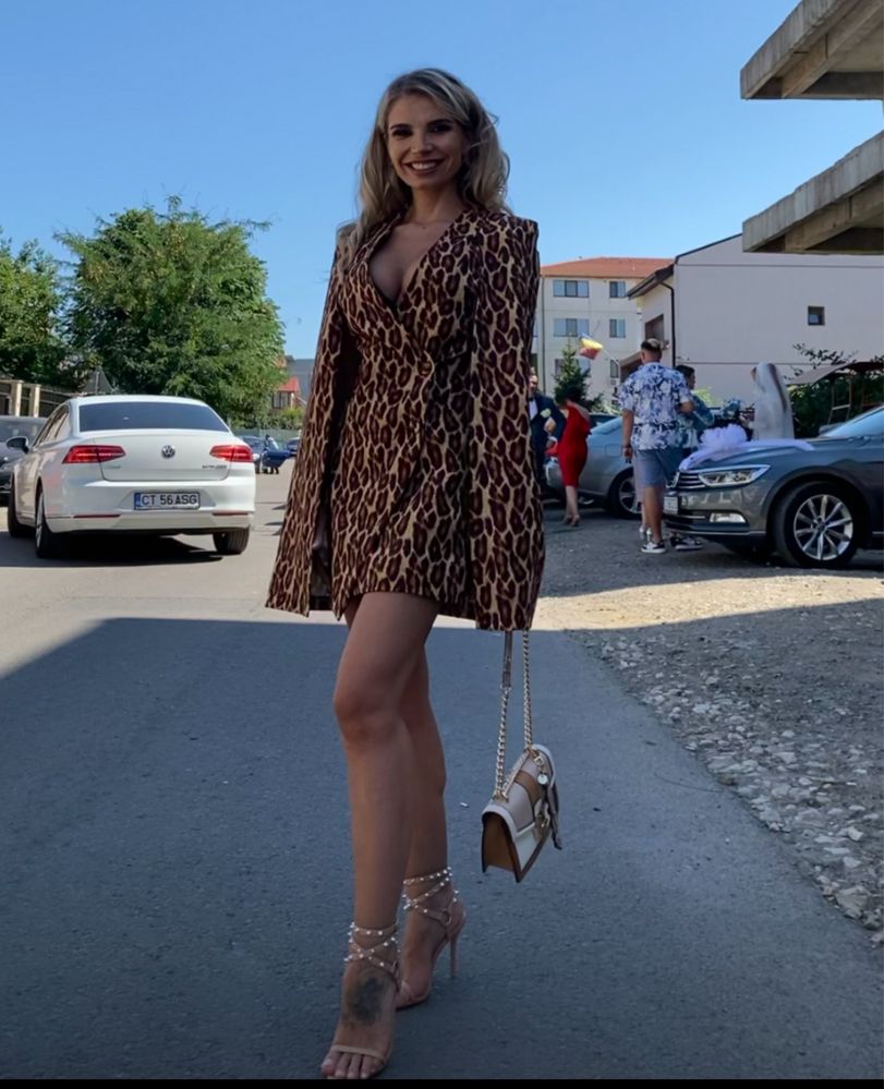 Rochita TGH animal print