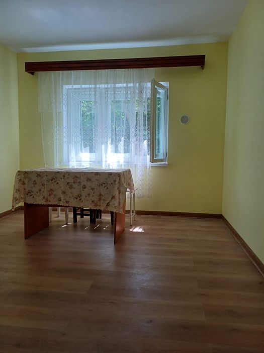 Vând cameră de cămin