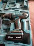 bormașină Makita 18v