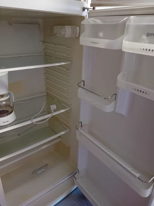 Vând frigider în perfecta stare de funcționare