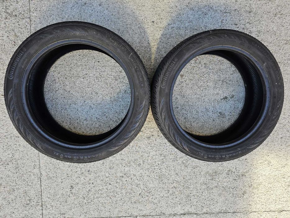 Caciucuri Continental 225/45 R18