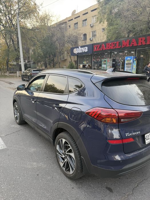 Hyundai tucson hight tech