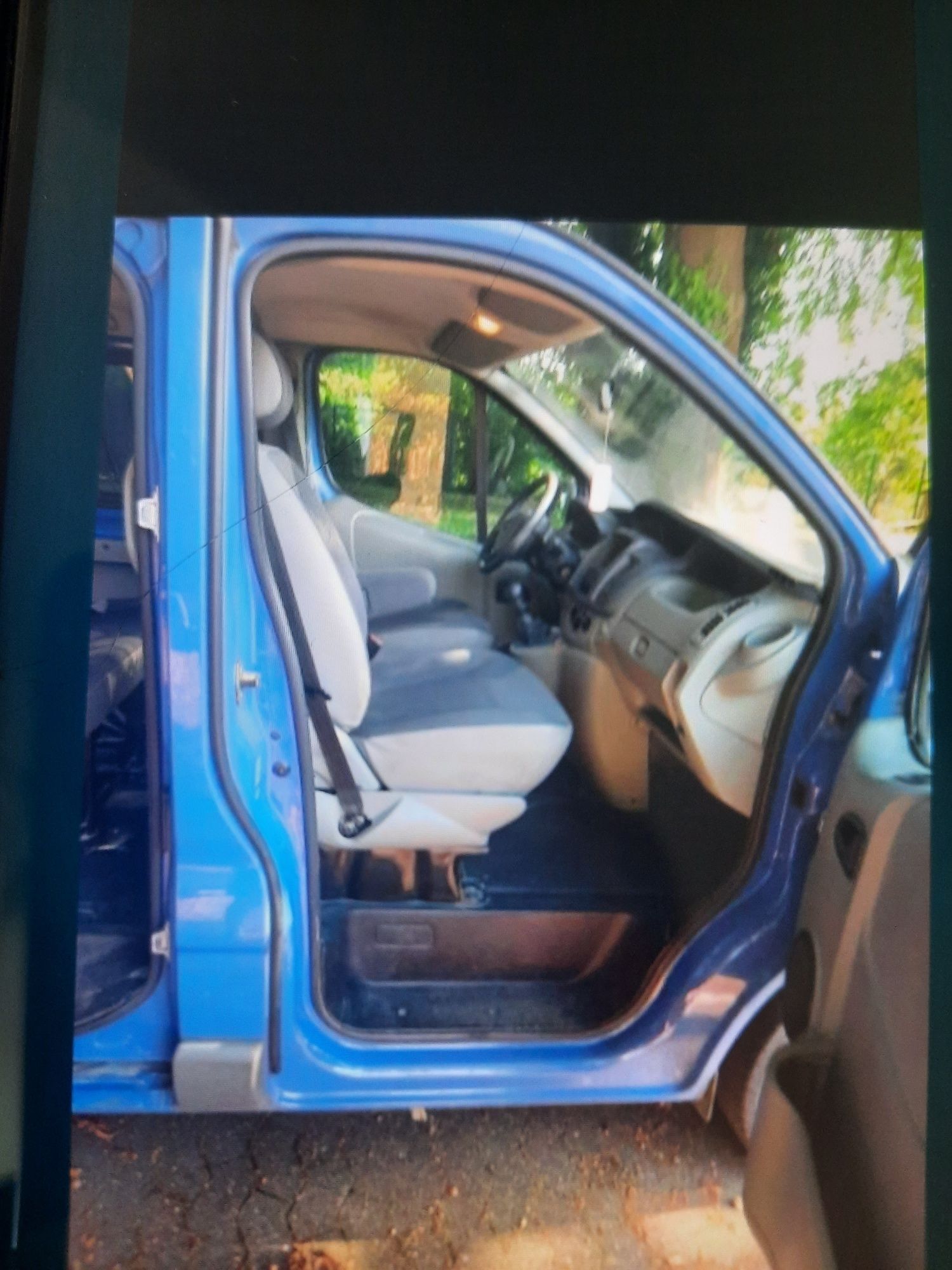 Opel Vivaro 8 Locuri
