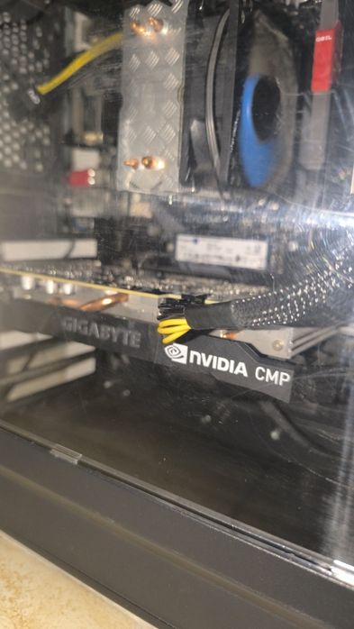 Видеокарта Gigabyte 1660 Super на базе CMP30HX