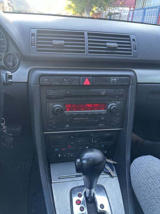 Audi A4 benzina stare foarte buna