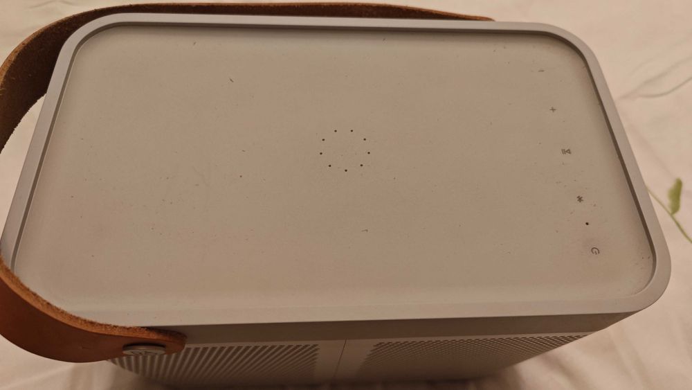 Bluetooth колонка BANG&OLUFSEN BEOLIT 20