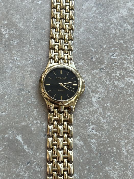 Citron Watch Vintage