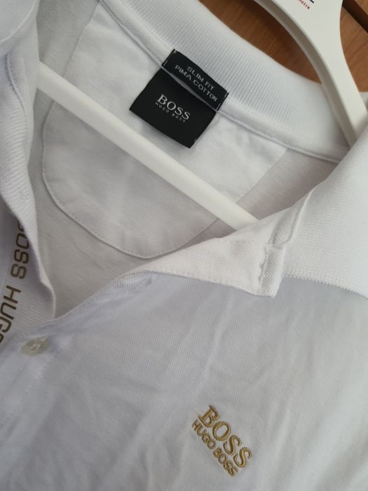 Vând tricou Versace