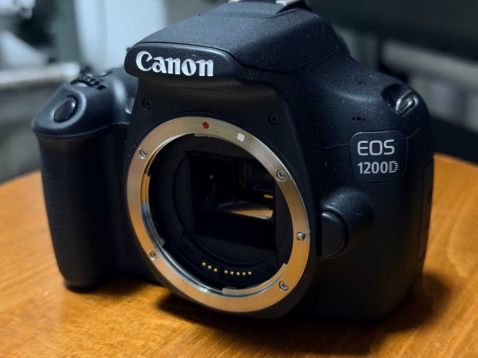 Canon 1200d  - Body