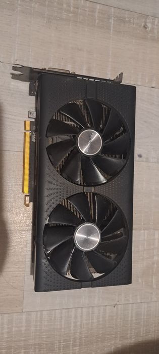 Gtx 1070 si rx 570 8gb