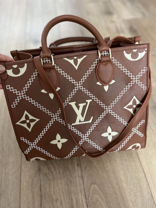 Дамска кожена чанта