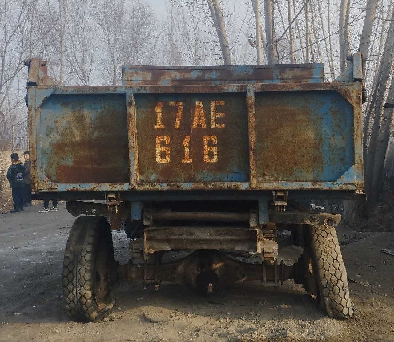 Zil kuzovi sotiladi