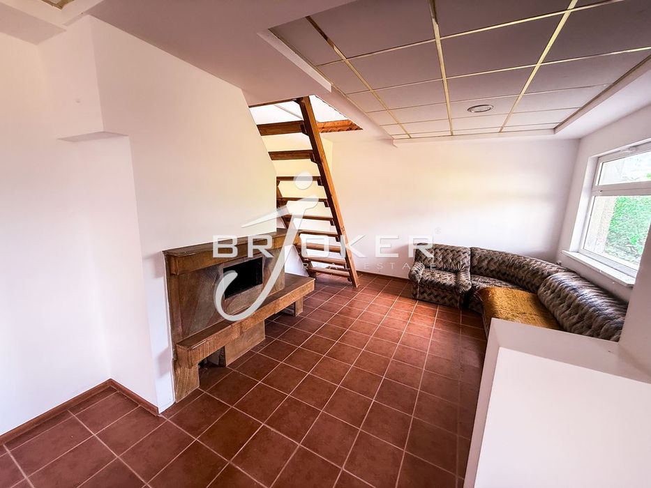 Къща в Кърджали, с.Резбарци