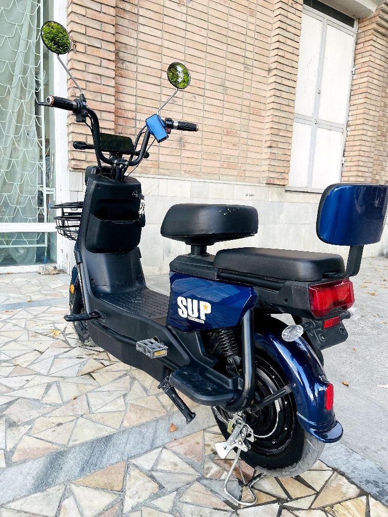 Skuter sotiladi ( holati ideal )