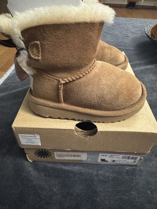 Vand cizme ugg mini bailey bow marime 25