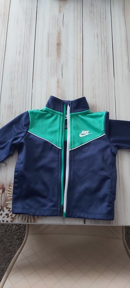 Bluza trening Nike marimea 74-80