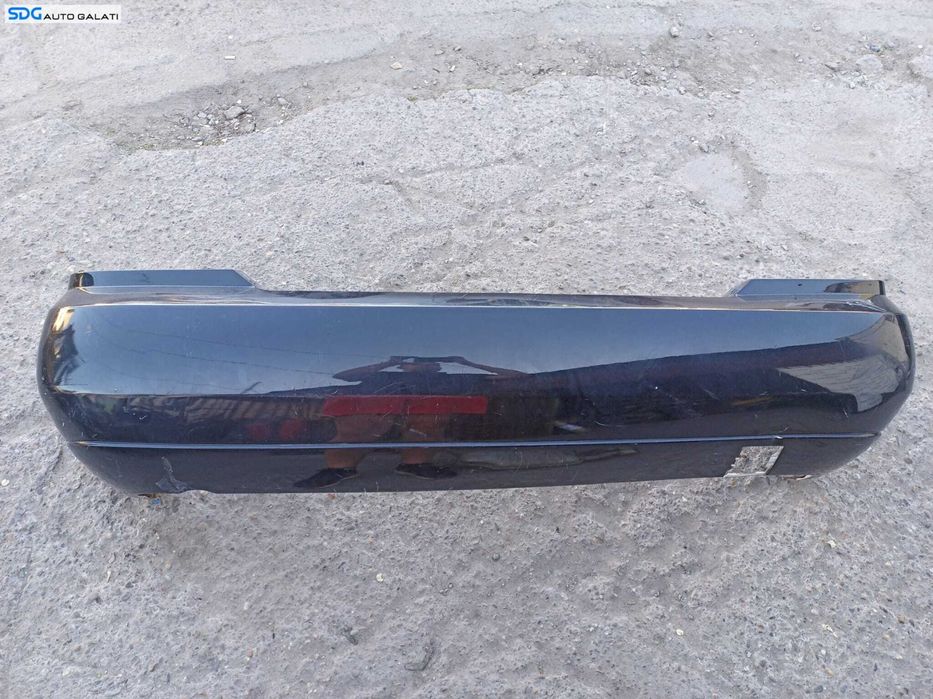 Bara Spoiler Spate cu Defect Ford Focus 1 Berlina Sedan 1998 - 2005 Culoare F8 [X3475]