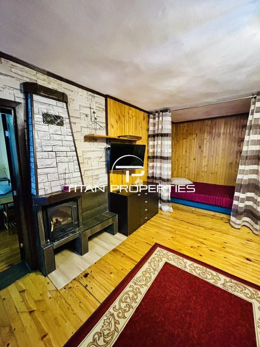 Дава се под наем Двустаен апартамент в Бургас, Възраждане - 67 кв.м за 408 € - Снимка #2