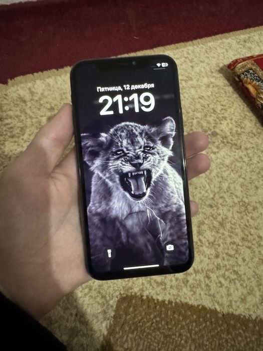 iPhone 11 pro продается обмен интересует