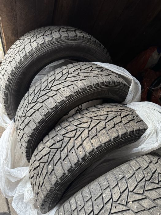 Резина зимняя 205/60r16