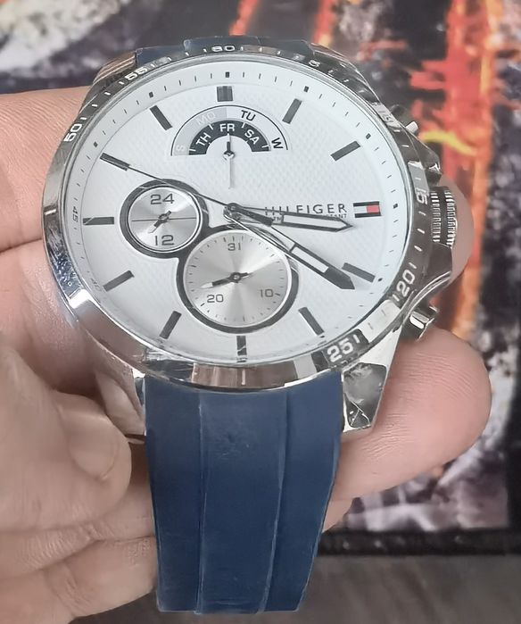 Tommy hilfiger unic proprietar