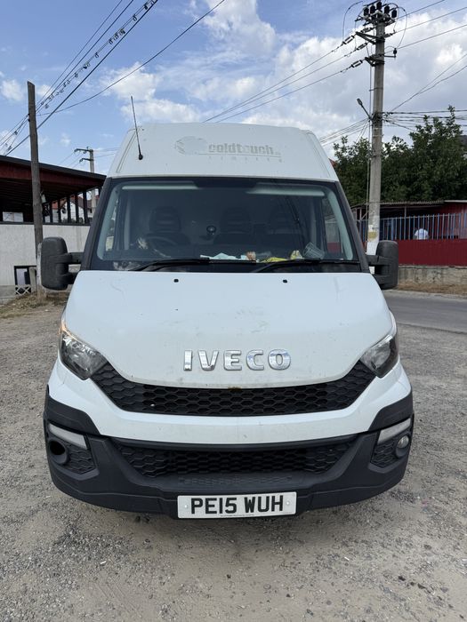 Vand Iveco 2.3 2015 in stare perfecta