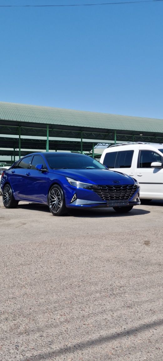 Xyndai Elantra  Сотилади 2021