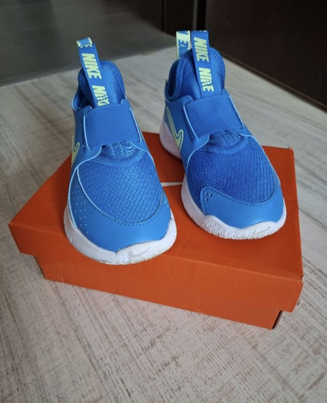 Adidași Nike Runner mărimea 28