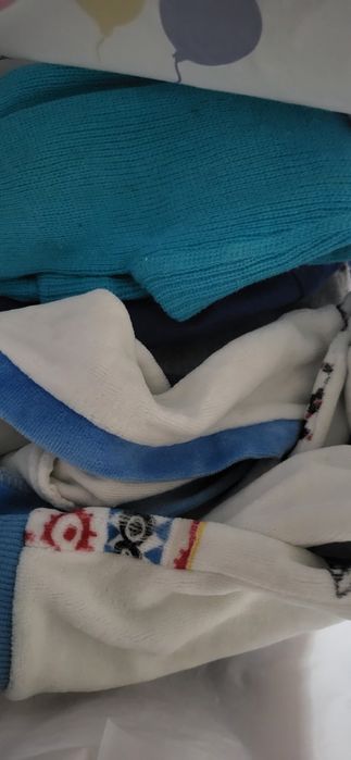 Отдам вещи для малыша на  6-12 месяцев