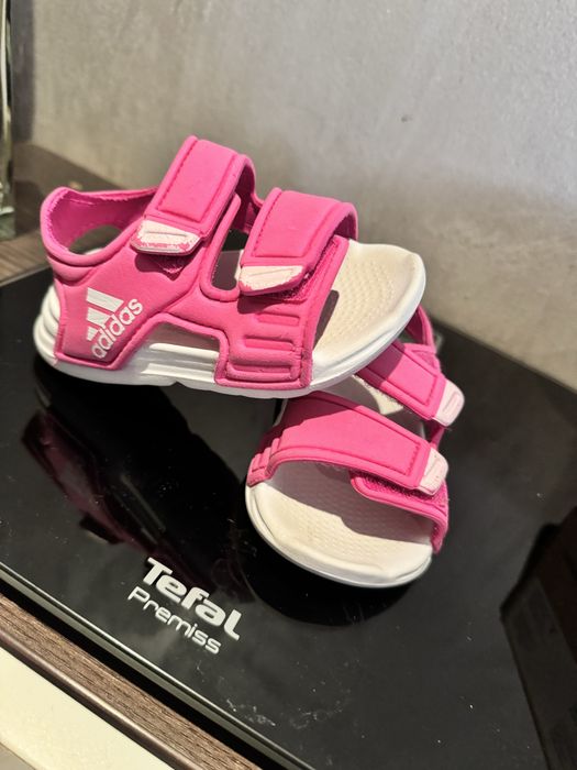 Бебешки Обувки (Сандали)