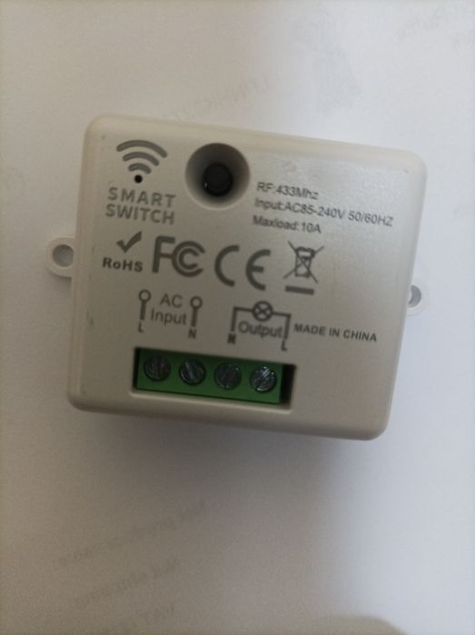 Întrerupător Wi Fi.