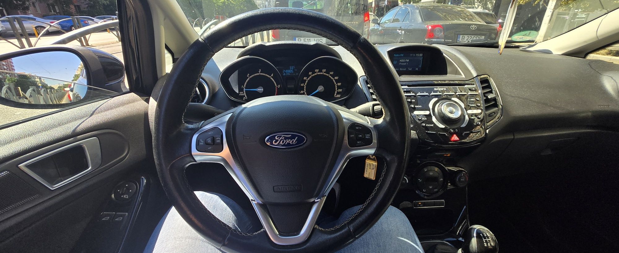 Vând Ford Fiesta manual diesel impecabil!