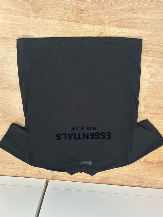 Тениска essentials fear of god