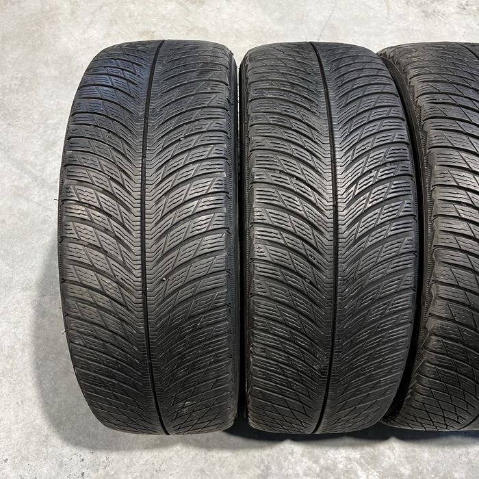 4 Anvelope iarna 235 50 19 Michelin DOT 2020