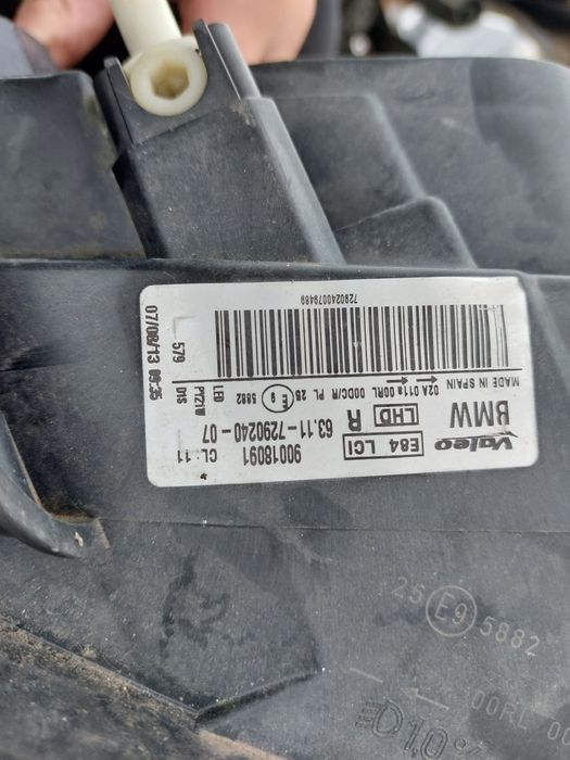 Десен фар BMW X1 2015