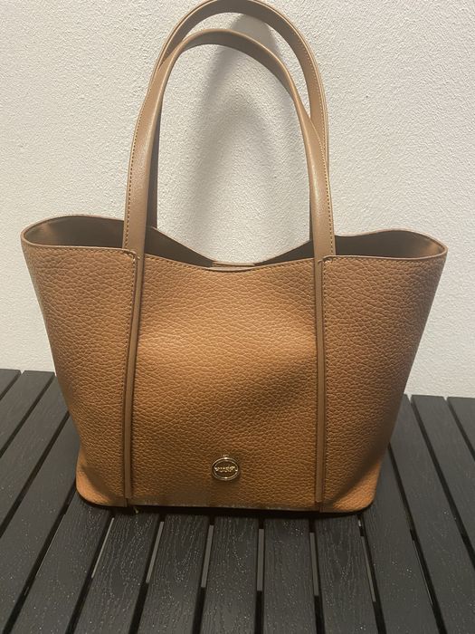 Geanta de mana si umar, Fossil ca noua