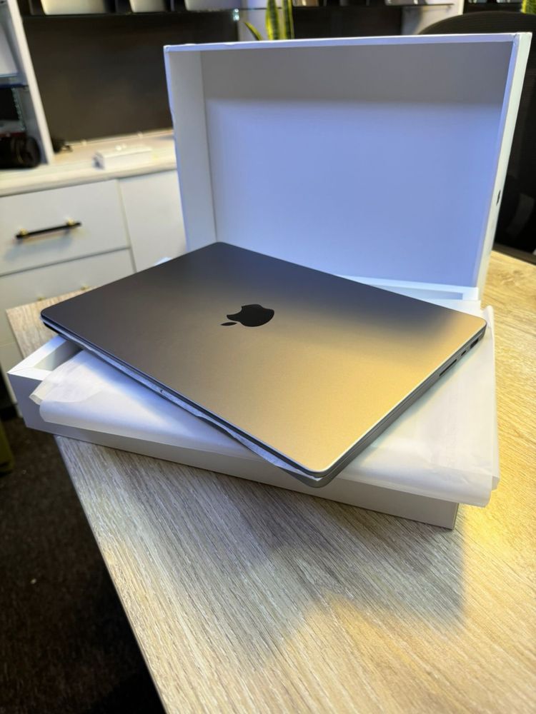 Macbook M1 Pro 16/512 gb