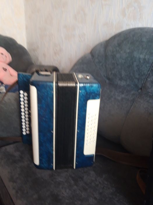Продам Гармони советские