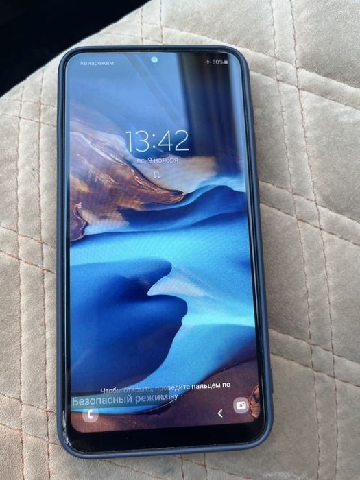 Продам Самсунг A10