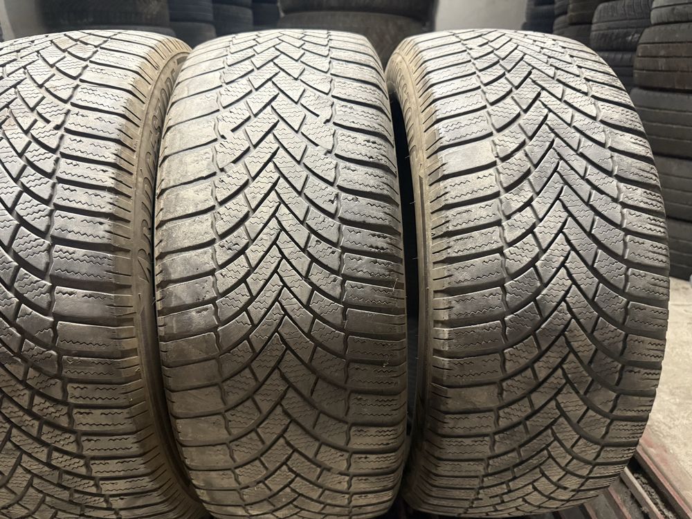 Bridgestone 235/55/18